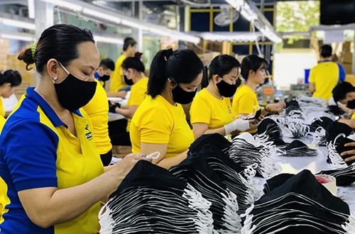 - PRODUCING ANTIBACTERIAL CLOTH MASKS FOR EXPORT TO AUSTRALIA