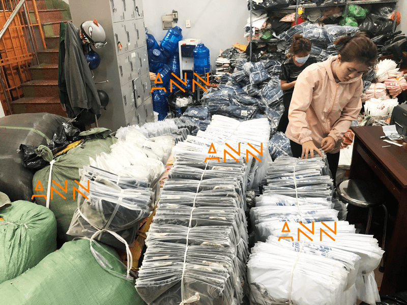 Ann Wholesale Clothing Supplier