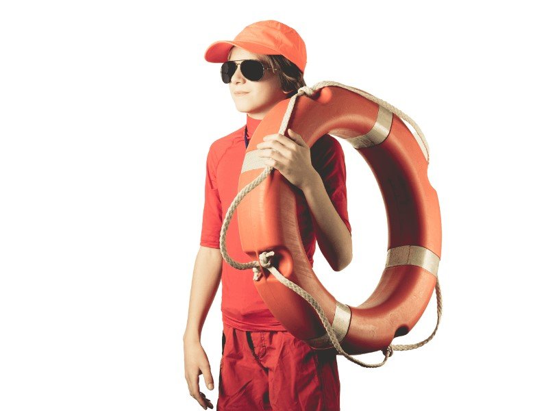 For the lifeguard's safety, it's also crucial to wear a uniform.