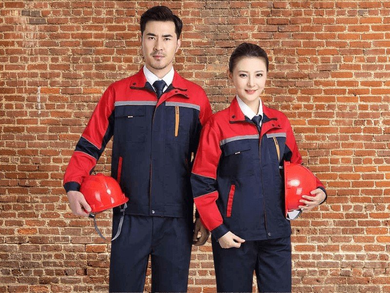 The more fashionable and modern version of traditional work attire is modern workwear.