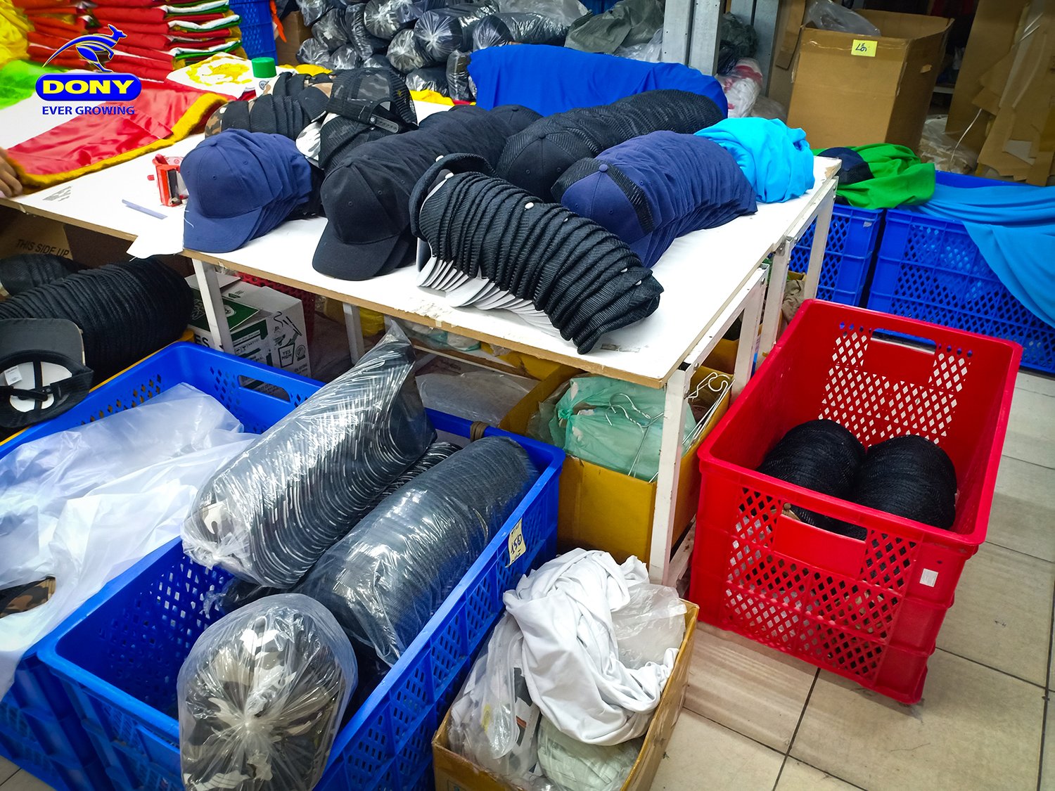 - Exporting Nearly 200.000 Hats To The US Market In The First Days Of The New Year