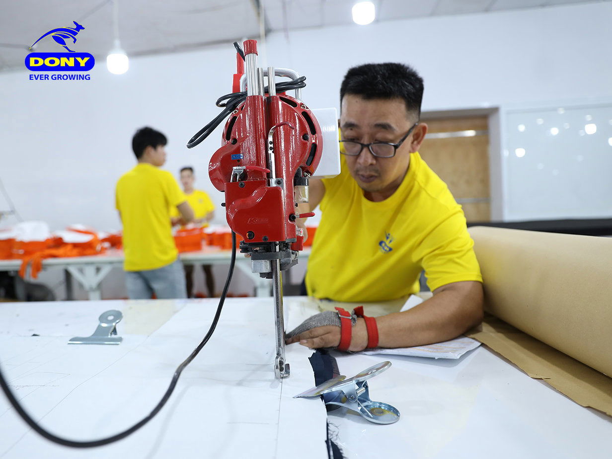 - DONY - Elevating Garment Quality with Modern Technology and Golden Experience